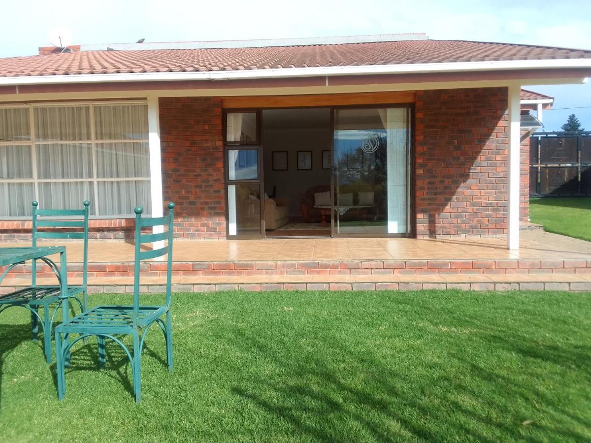 Botleng Guest House Boqate Dış mekan fotoğraf